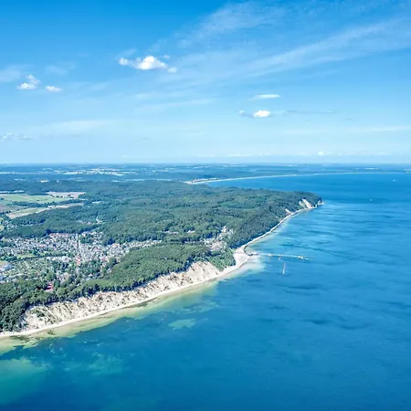 In Mit Naehe Zum Meeresstrand, Cleaning Included * Sellin (Rugen)